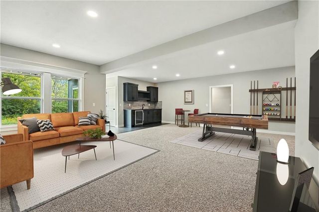 10504 N Mulberry Street, Kansas City, MO 64155