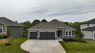 10504 N Mulberry Street, Kansas City, MO 64155