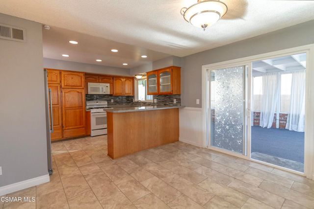616 Walker Avenue, Camarillo, CA 93010