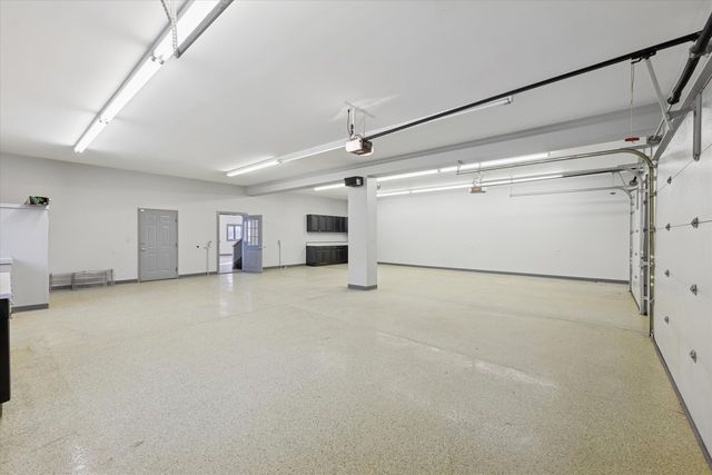 16W125 89th Street, Burr Ridge, IL 60527