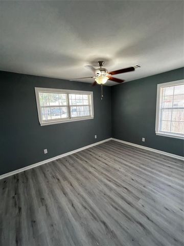 502 Avenue F 3, South Houston, TX 77587