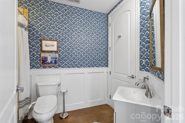 2338 Yadkin Avenue 310, Charlotte, NC 28205