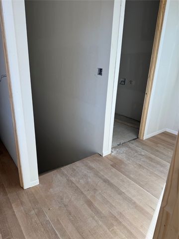 8911 Forest Hills Boulevard, Dallas, TX 75218