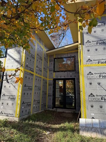 8911 Forest Hills Boulevard, Dallas, TX 75218