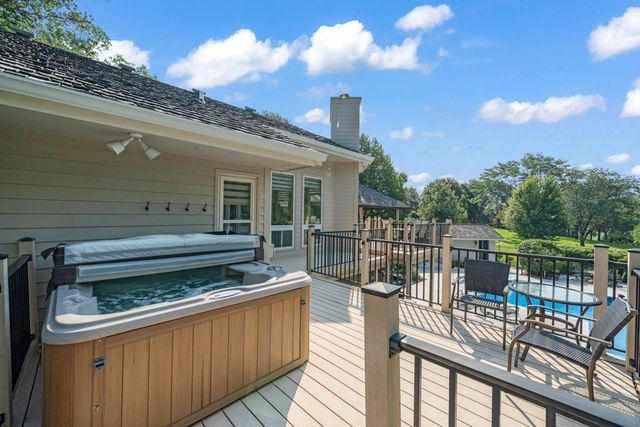 35087 Burgundy Circle, Waukee, IA 50263