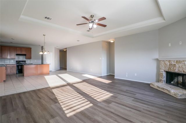 7425 Bronsind Trail, Fort Worth, TX 76131