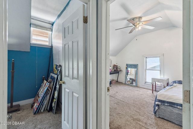 207 Mary Avenue, New Smyrna Beach, FL 32168