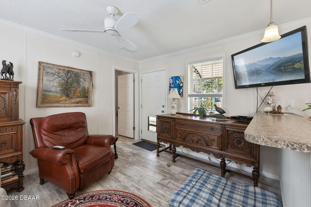 207 Mary Avenue, New Smyrna Beach, FL 32168