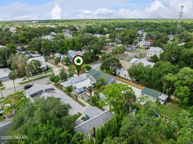 207 Mary Avenue, New Smyrna Beach, FL 32168