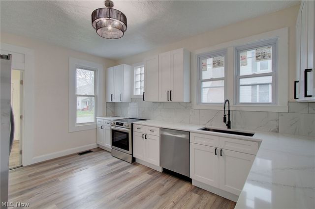 2135 Cherry Avenue, Alliance, OH 44601