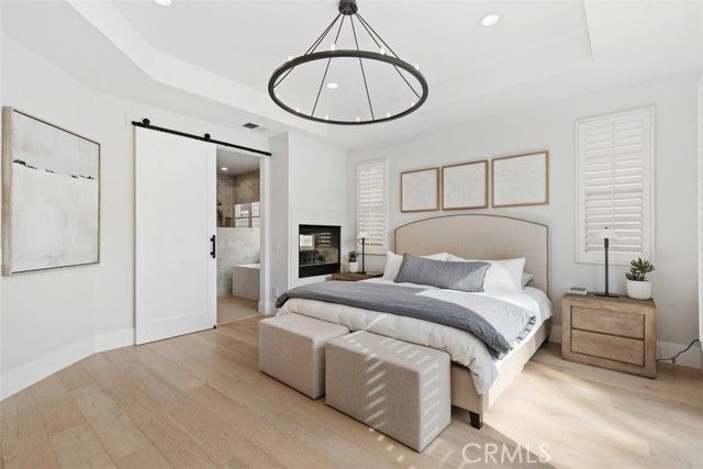 701 Poinsettia Avenue, Corona Del Mar (newport Beach), CA 92625