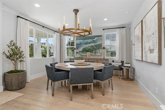 701 Poinsettia Avenue, Corona Del Mar (newport Beach), CA 92625