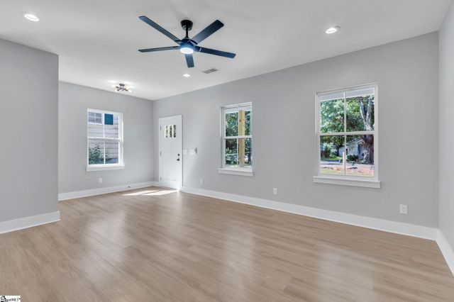 202 A W Wilburn Avenue, Greenville, SC 29611