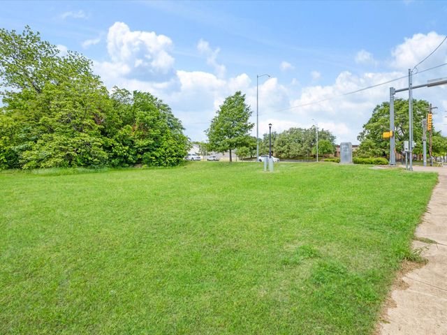 1158 New York Avenue, Fort Worth, TX 76104