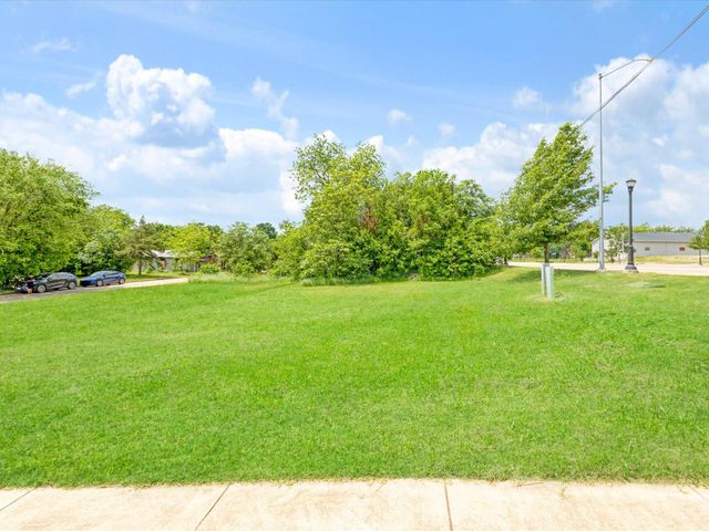 1158 New York Avenue, Fort Worth, TX 76104