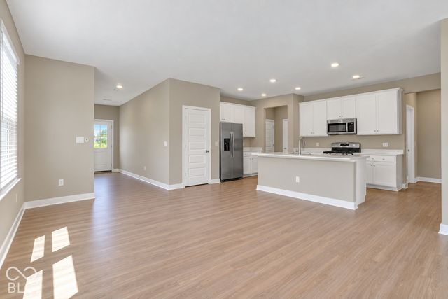 12872 Mystic Pines Drive, Noblesville, IN 46060