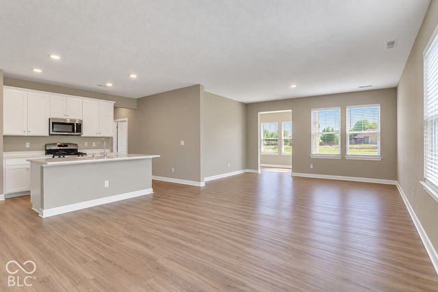 12872 Mystic Pines Drive, Noblesville, IN 46060
