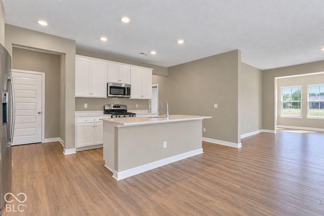 12872 Mystic Pines Drive, Noblesville, IN 46060
