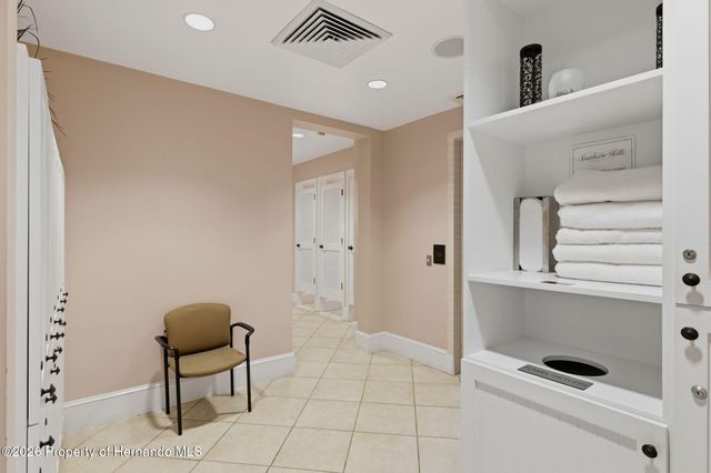 5251 Summit View Drive, Brooksville, FL 34601