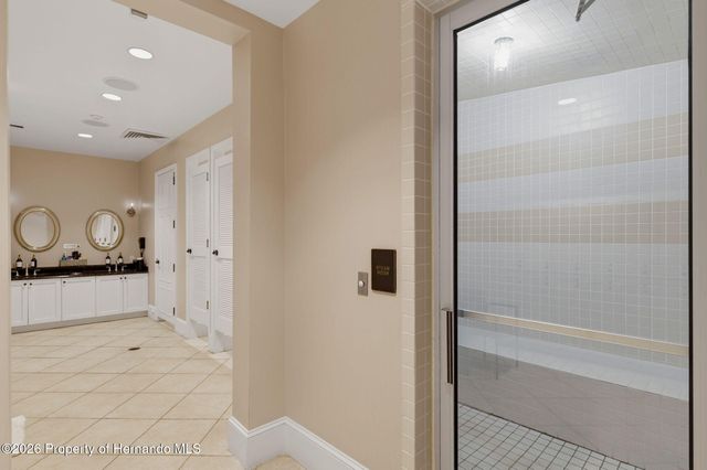 5251 Summit View Drive, Brooksville, FL 34601