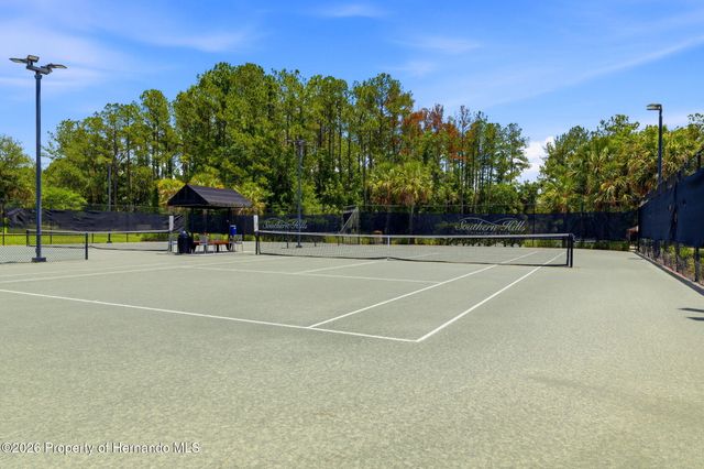 5251 Summit View Drive, Brooksville, FL 34601