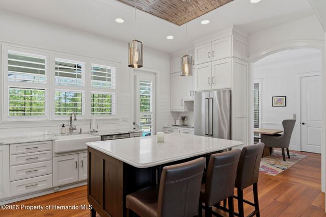 5251 Summit View Drive, Brooksville, FL 34601