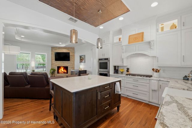 5251 Summit View Drive, Brooksville, FL 34601
