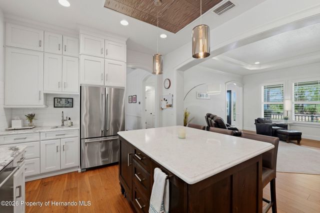 5251 Summit View Drive, Brooksville, FL 34601