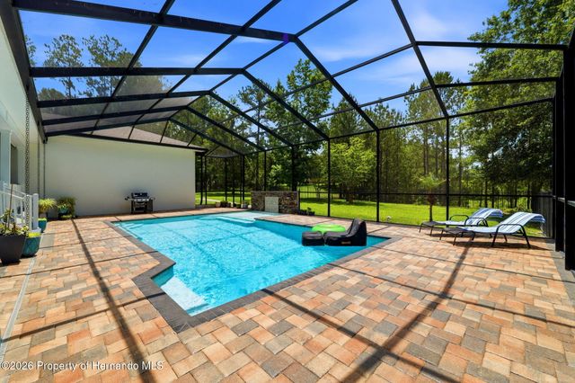 5251 Summit View Drive, Brooksville, FL 34601