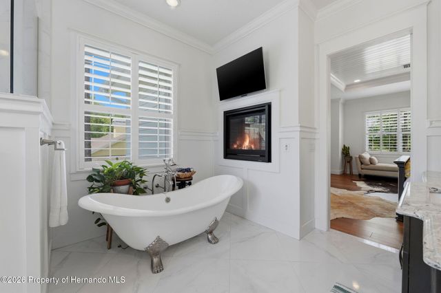 5251 Summit View Drive, Brooksville, FL 34601