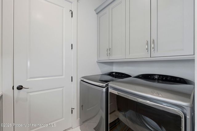 5251 Summit View Drive, Brooksville, FL 34601