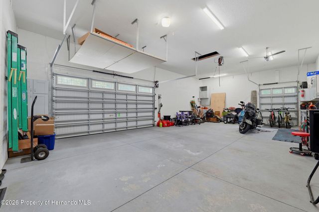 5251 Summit View Drive, Brooksville, FL 34601
