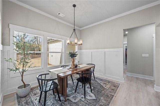 152 White Oak Way, Monroe, GA 30655