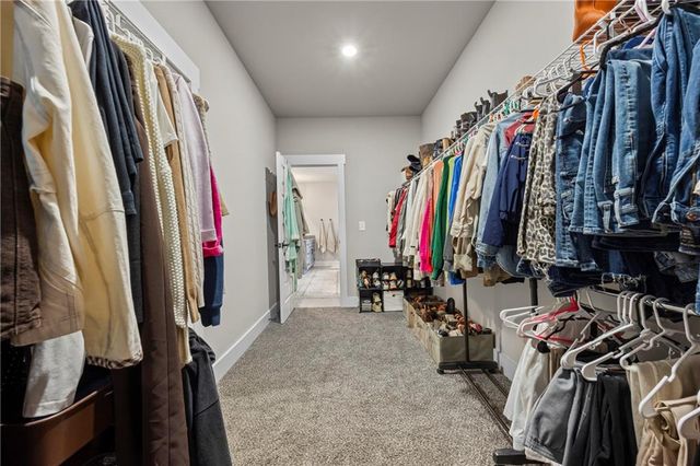 152 White Oak Way, Monroe, GA 30655