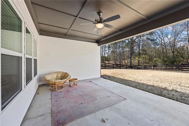 152 White Oak Way, Monroe, GA 30655