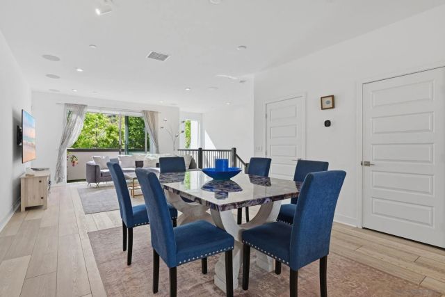 2806 Avella Cir, San Diego, CA 92108