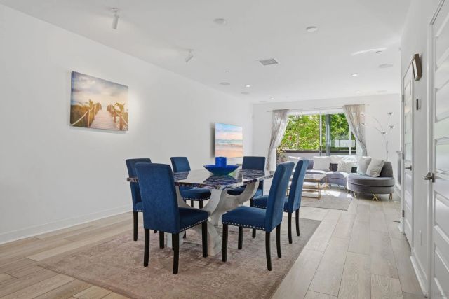 2806 Avella Cir, San Diego, CA 92108