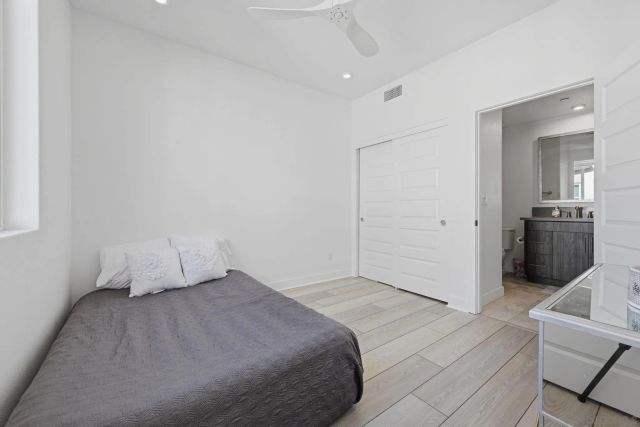 2806 Avella Cir, San Diego, CA 92108