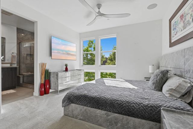 2806 Avella Cir, San Diego, CA 92108