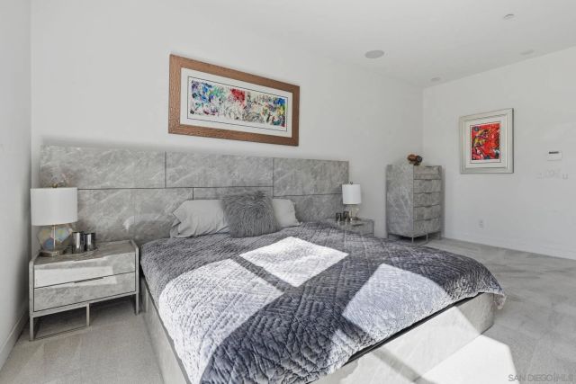 2806 Avella Cir, San Diego, CA 92108