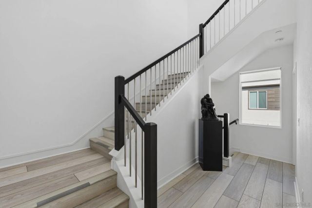 2806 Avella Cir, San Diego, CA 92108