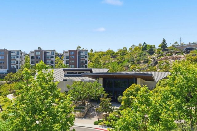 2806 Avella Cir, San Diego, CA 92108