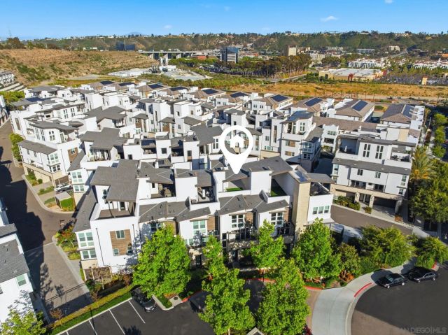 2806 Avella Cir, San Diego, CA 92108