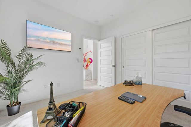 2806 Avella Cir, San Diego, CA 92108