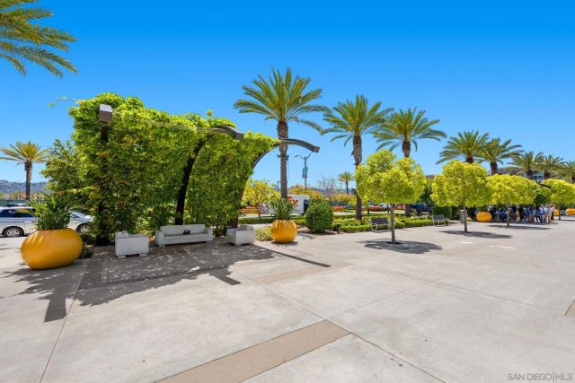 2806 Avella Cir, San Diego, CA 92108