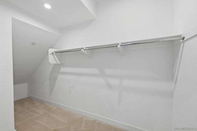 2806 Avella Cir, San Diego, CA 92108