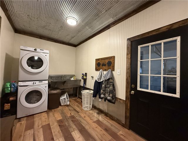24482 123 Highway, Hasty, AR 72640