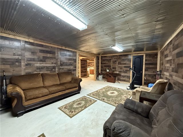 24482 123 Highway, Hasty, AR 72640