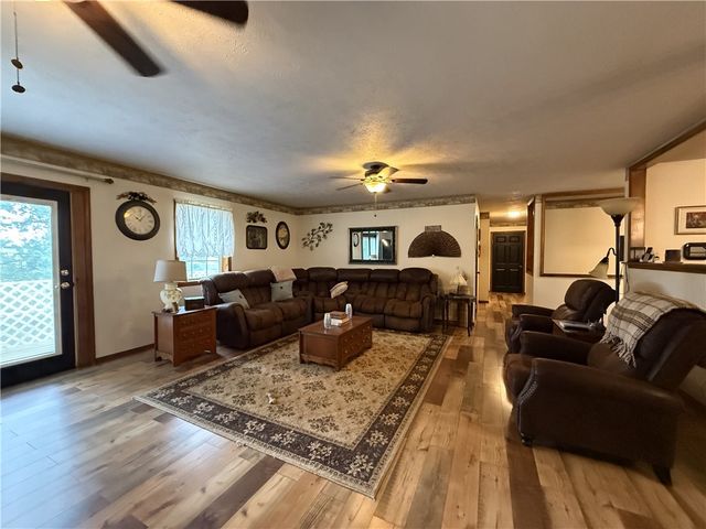 24482 123 Highway, Hasty, AR 72640