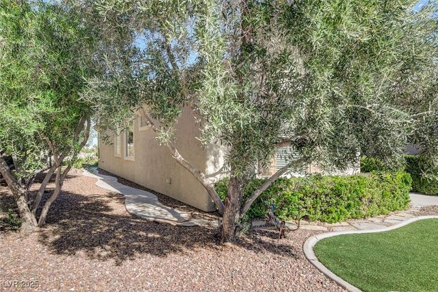 10584 Abisso Drive, Las Vegas, NV 89135